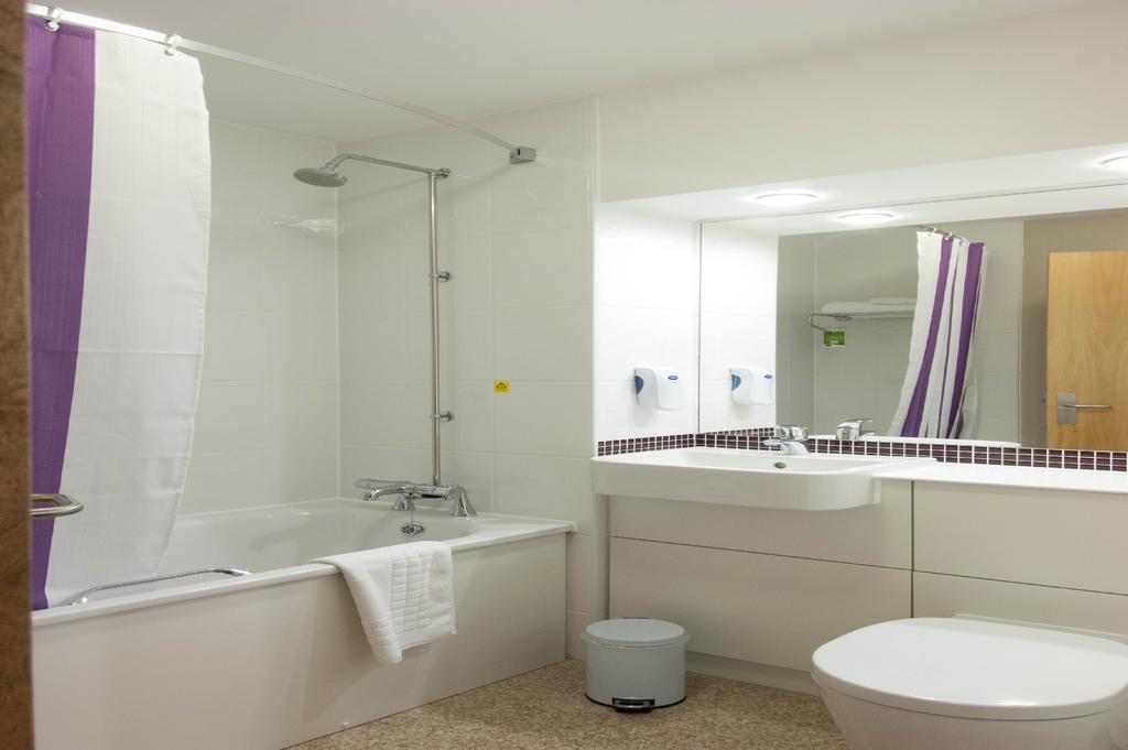 Premier Inn Кіддермінстер Екстер'єр фото