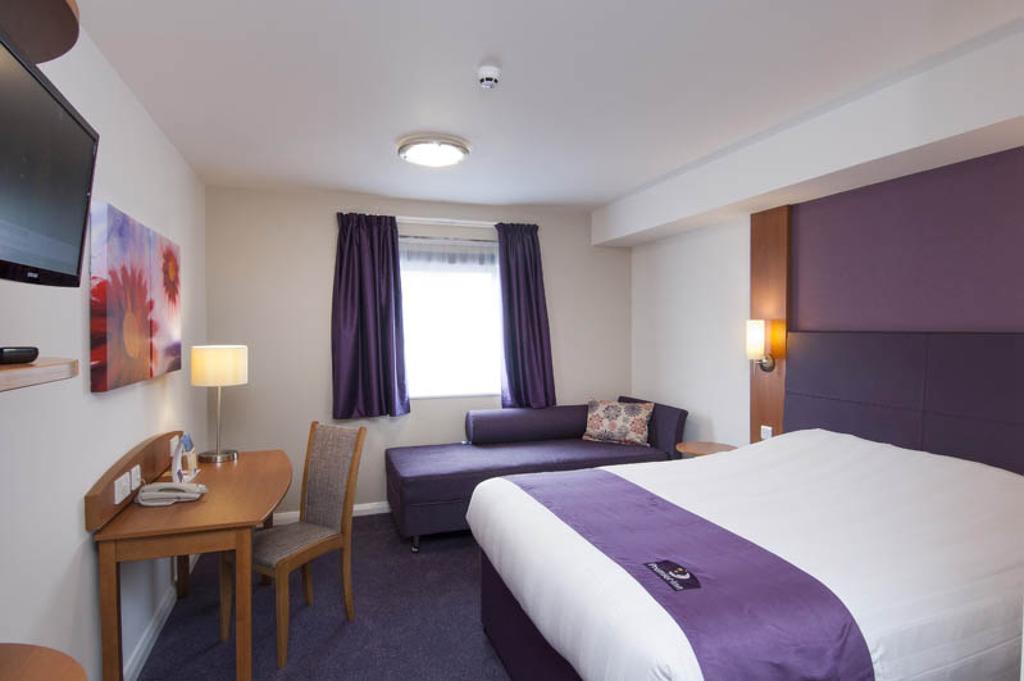 Premier Inn Кіддермінстер Екстер'єр фото