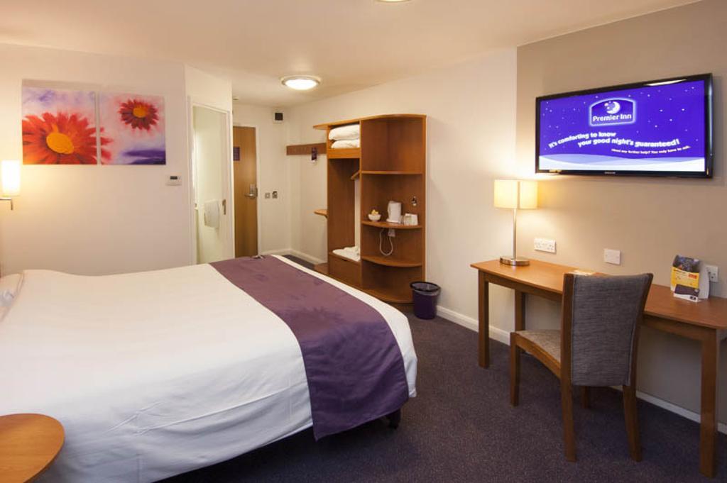 Premier Inn Кіддермінстер Екстер'єр фото