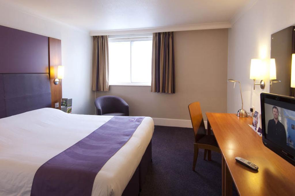 Premier Inn Кіддермінстер Екстер'єр фото
