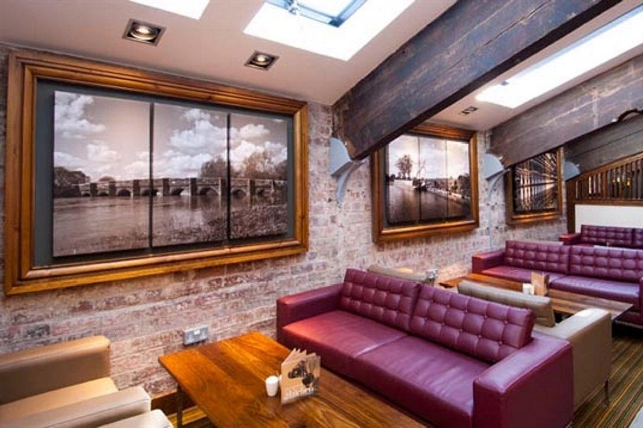 Premier Inn Кіддермінстер Екстер'єр фото